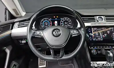 Volkswagen Arteon 2019 2.0 Автомат в Москве № 169107, миниатюра 3