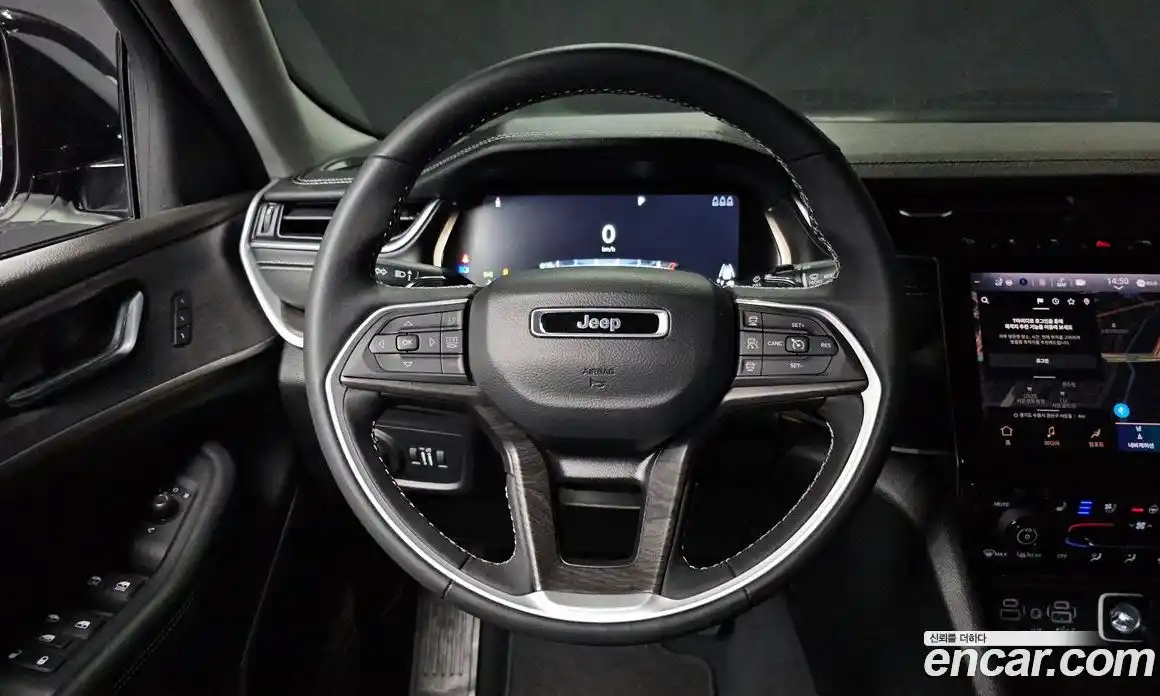 Jeep Cherokee 2023 3.6 Автомат в Москве № 169334, фото 14