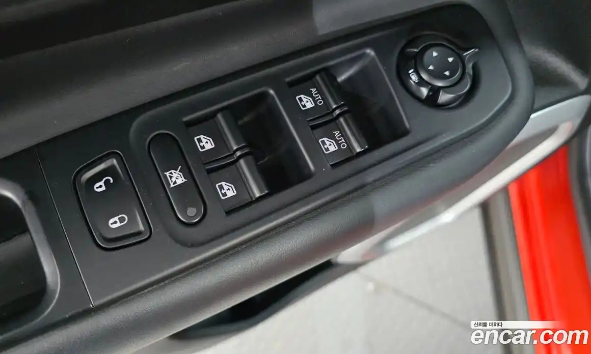 Jeep Renegade 2018 2.4 Автомат в Москве № 169664, фото 8