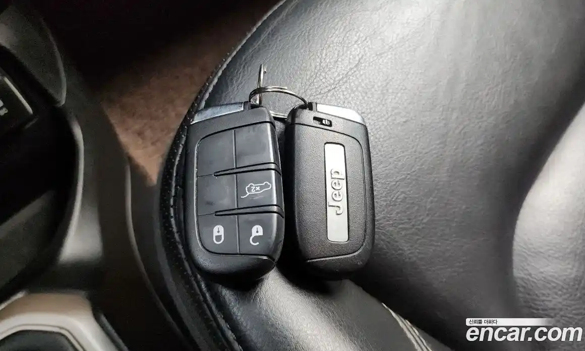 Jeep Renegade 2016 2.0 Автомат в Москве № 169720, фото 13