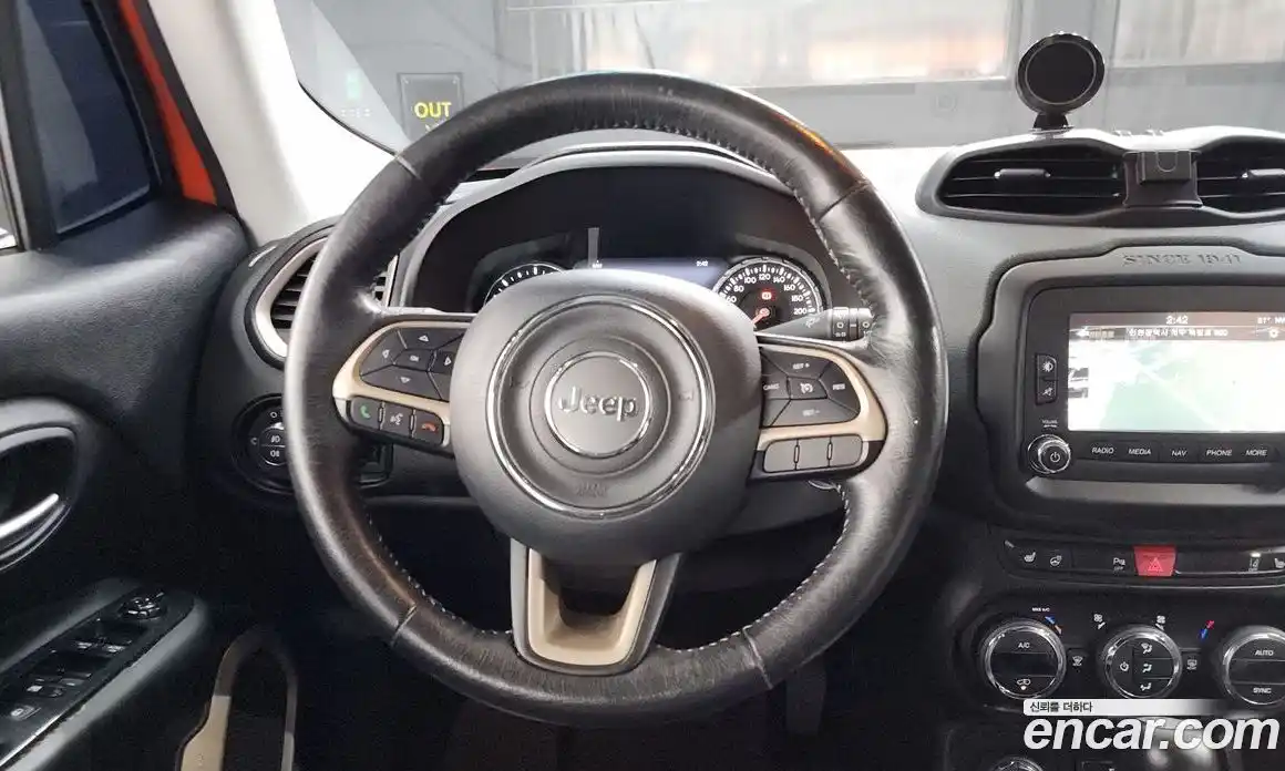 Jeep Renegade 2016 2.0 Автомат в Москве № 169720, фото 14