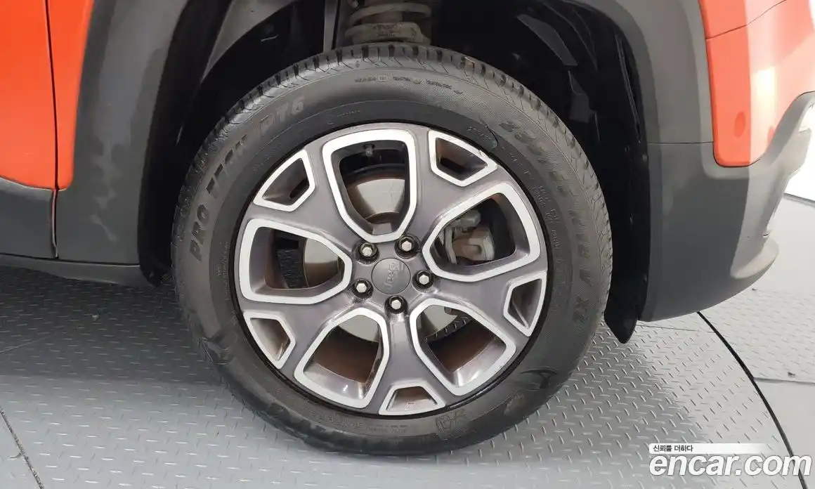 Jeep Renegade 2016 2.0 Автомат в Москве № 169720, фото 15