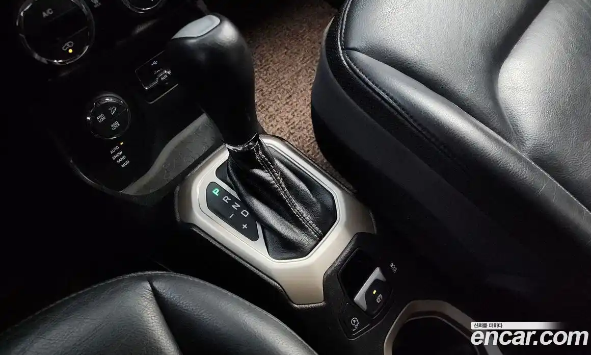 Jeep Renegade 2016 2.0 Автомат в Москве № 169720, фото 18