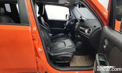 Jeep Renegade 2016 2.0 Автомат в Москве № 169720, миниатюра 4