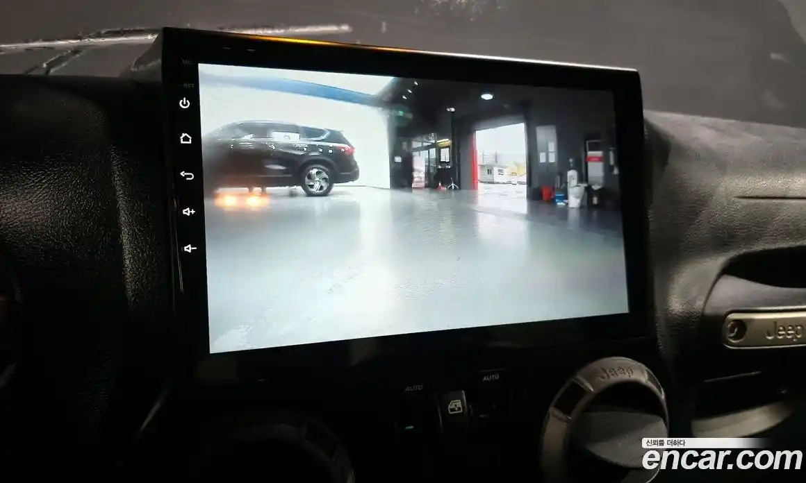 Jeep Wrangler 2015 3.6 Автомат в Москве № 169897, фото 7