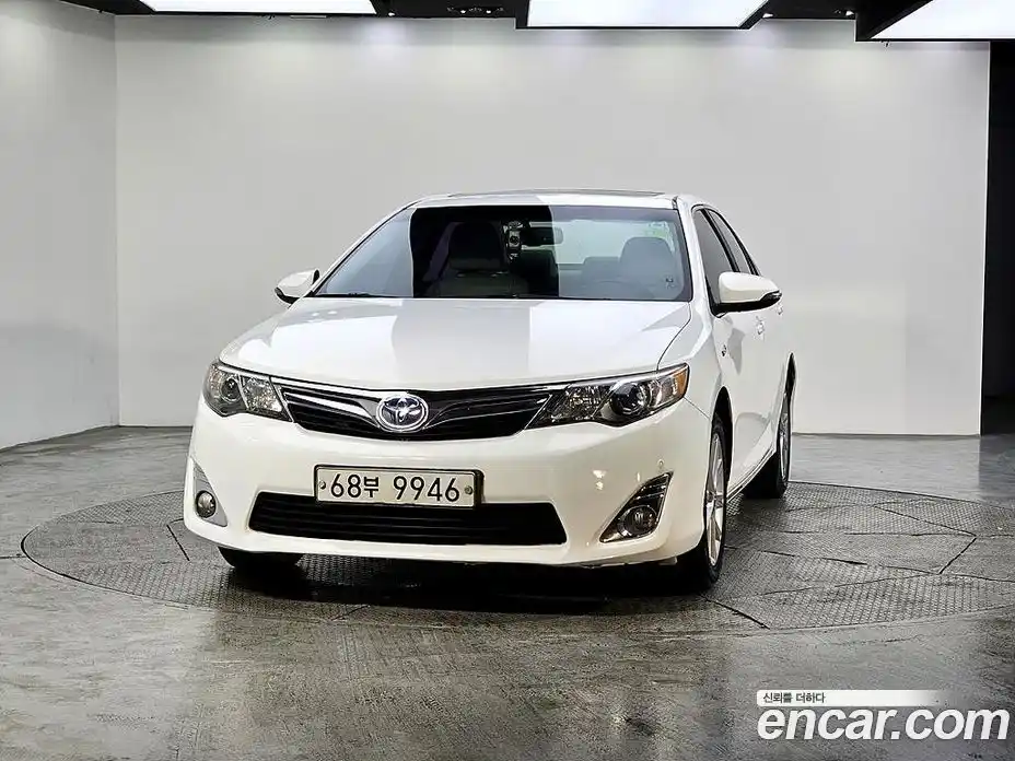 Toyota Camry 2013 2.5 Автомат в Москве № 170344, фото 3