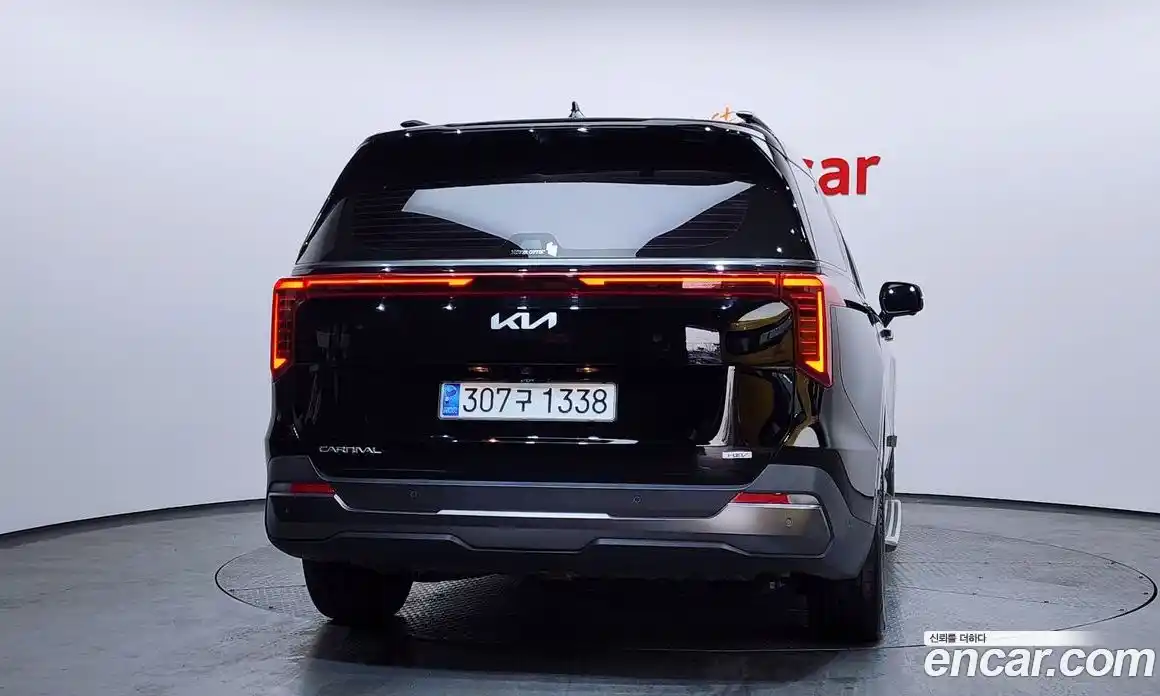 Kia Canival 2024 1.6 Автомат в Москве № 17480, фото 17