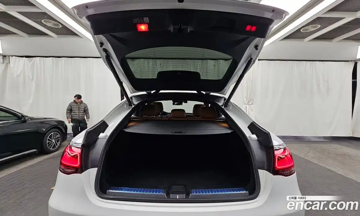 Mercedes-Benz GLC-Class 2023 2.0 Автомат в Москве № 178031, фото 16