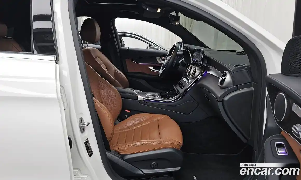 Mercedes-Benz GLC-Class 2023 2.0 Автомат в Москве № 178031, фото 20