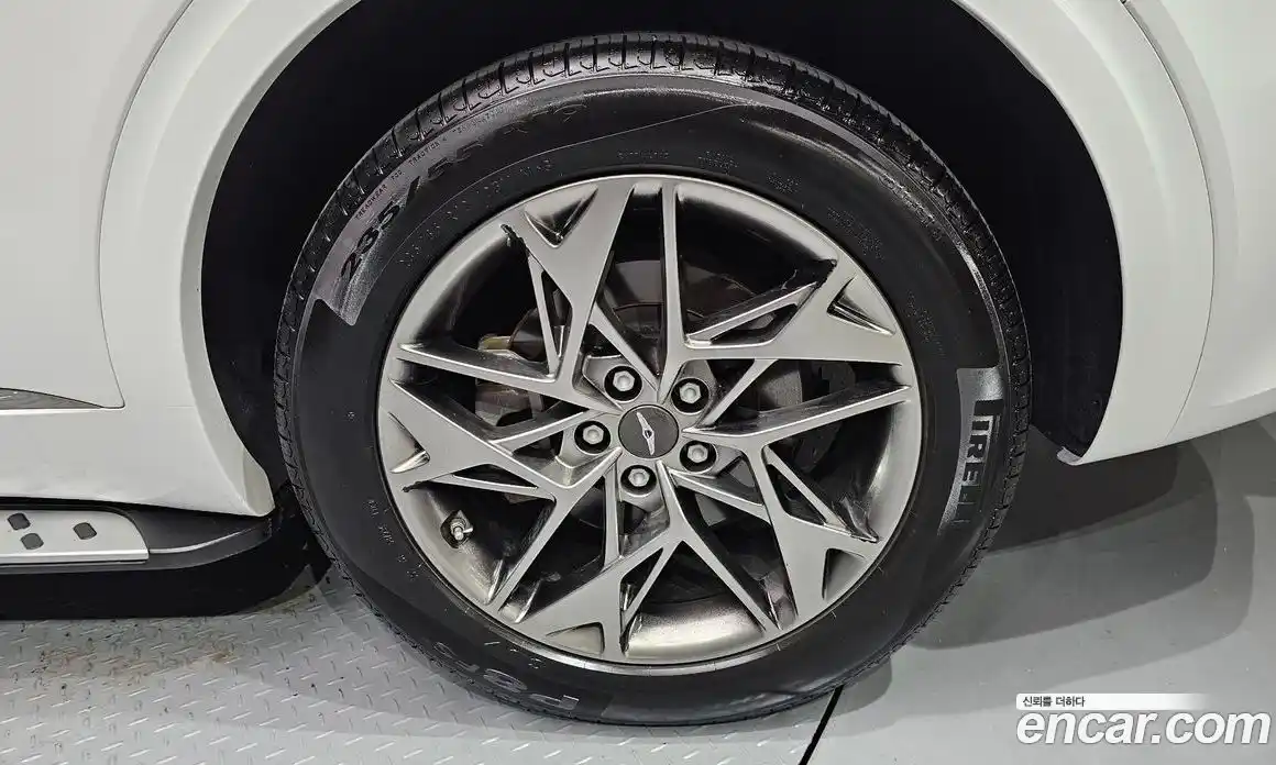 Genesis GV70 2022 2.5 Автомат в Москве № 179521, фото 3