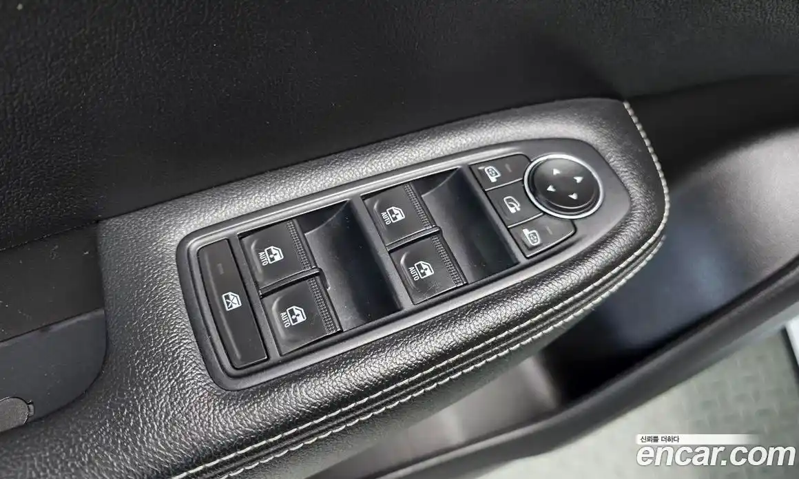 Renault XM3 2023 1.6 Автомат в Москве № 180036, фото 15