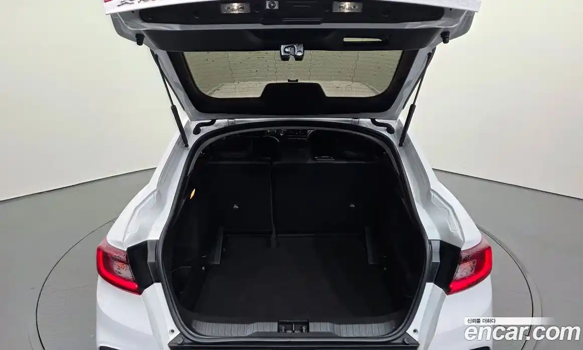 Renault XM3 2023 1.6 Автомат в Москве № 180036, фото 17