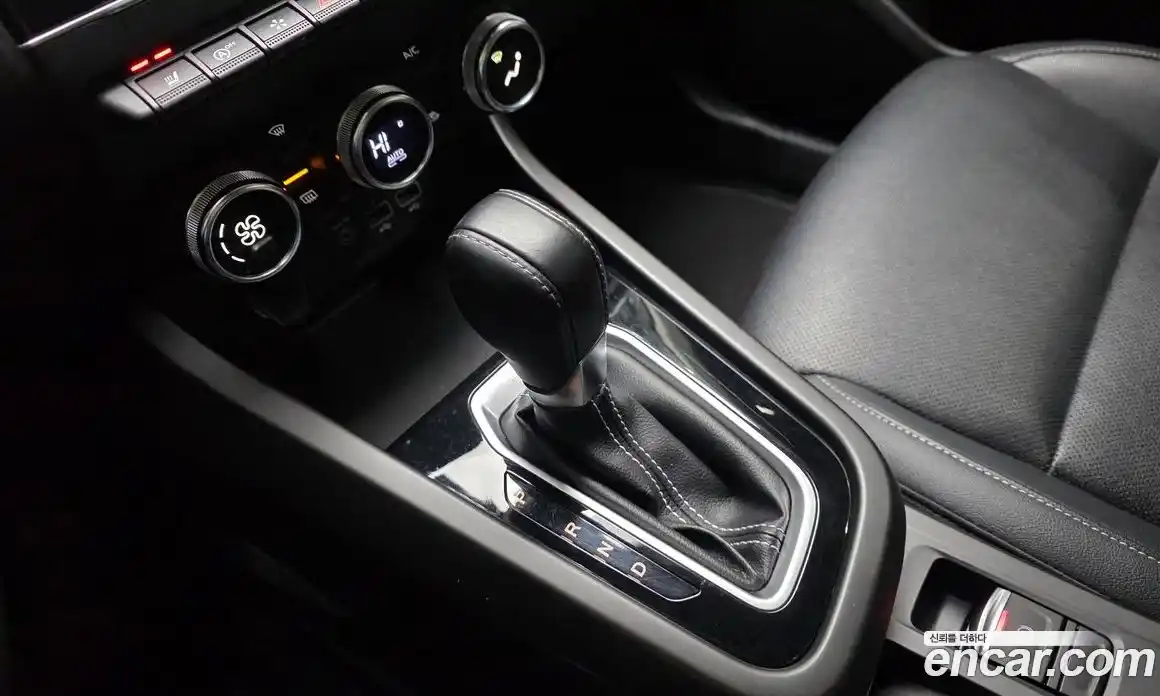 Renault XM3 2023 1.6 Автомат в Москве № 180036, фото 20