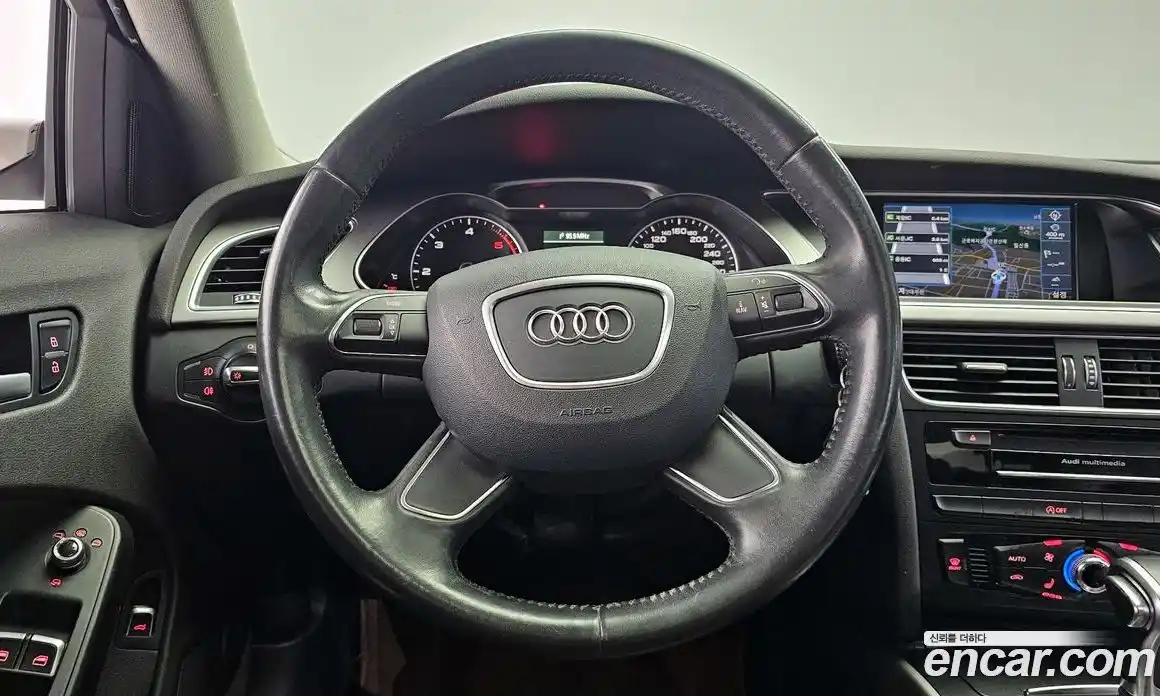 Audi A4 2014 2.0 Автомат в Москве № 182002, фото 10