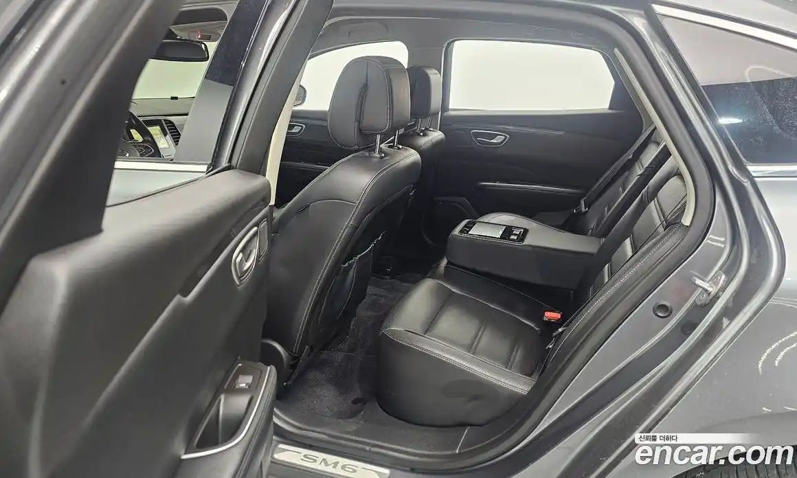 Renault SM6 2017 2.0 Автомат в Москве № 182768, фото 13