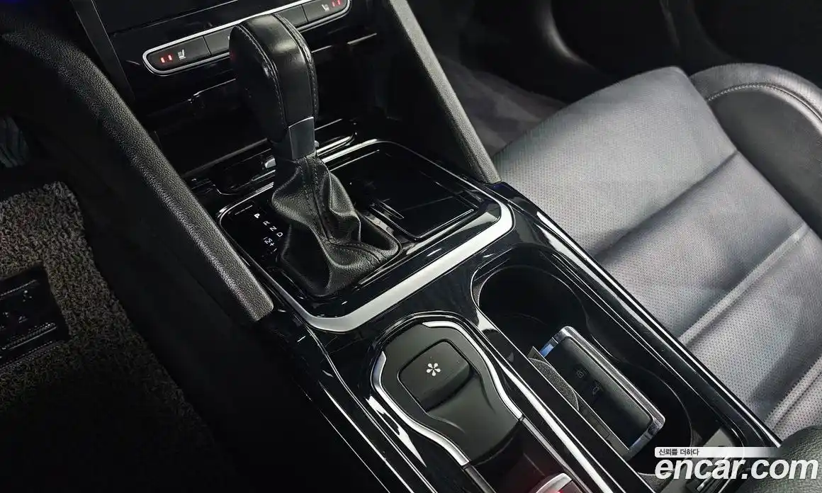 Renault SM6 2017 2.0 Автомат в Москве № 182768, фото 17