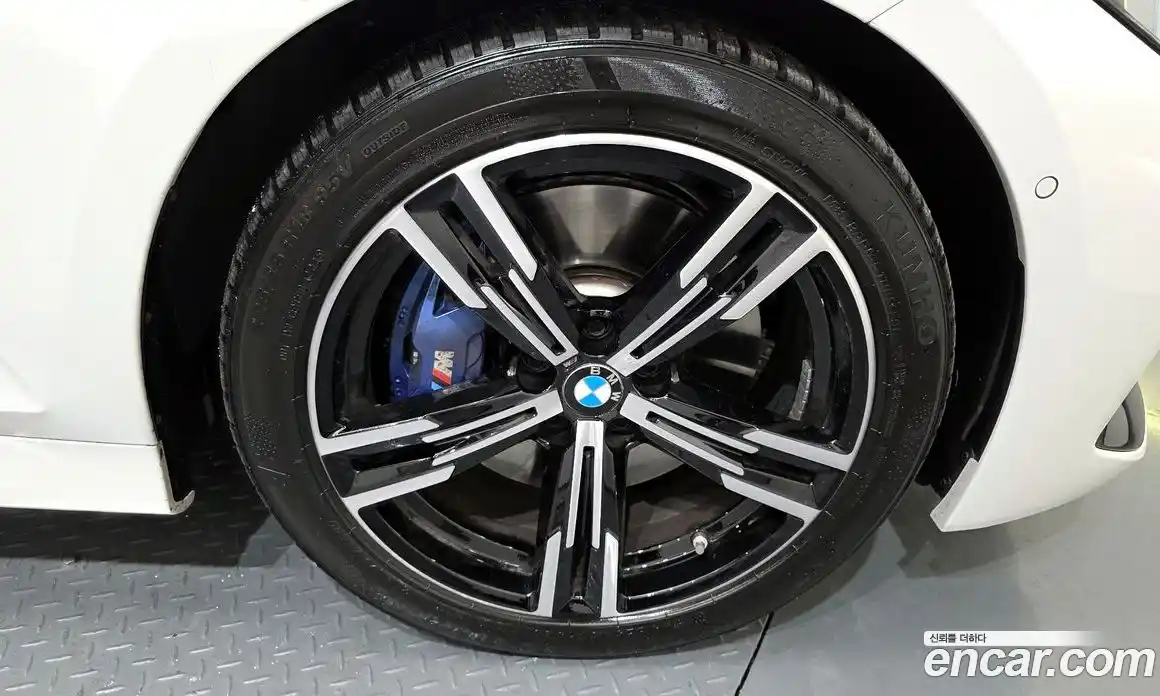 BMW 3-Series 2025 2.0 Автомат в Москве № 187126, фото 4