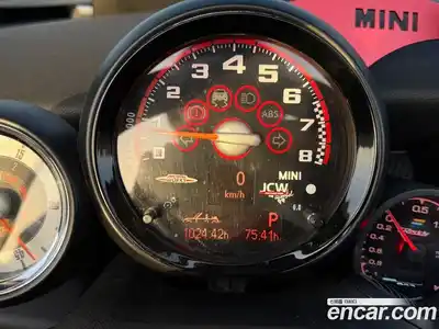 Mini Roadster 2012 1.6 Автомат в Москве № 190387, миниатюра 10