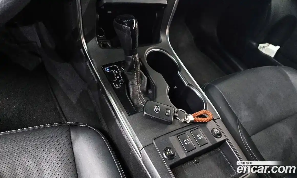 Toyota Camry 2016 2.5 Автомат в Москве № 190760, фото 1