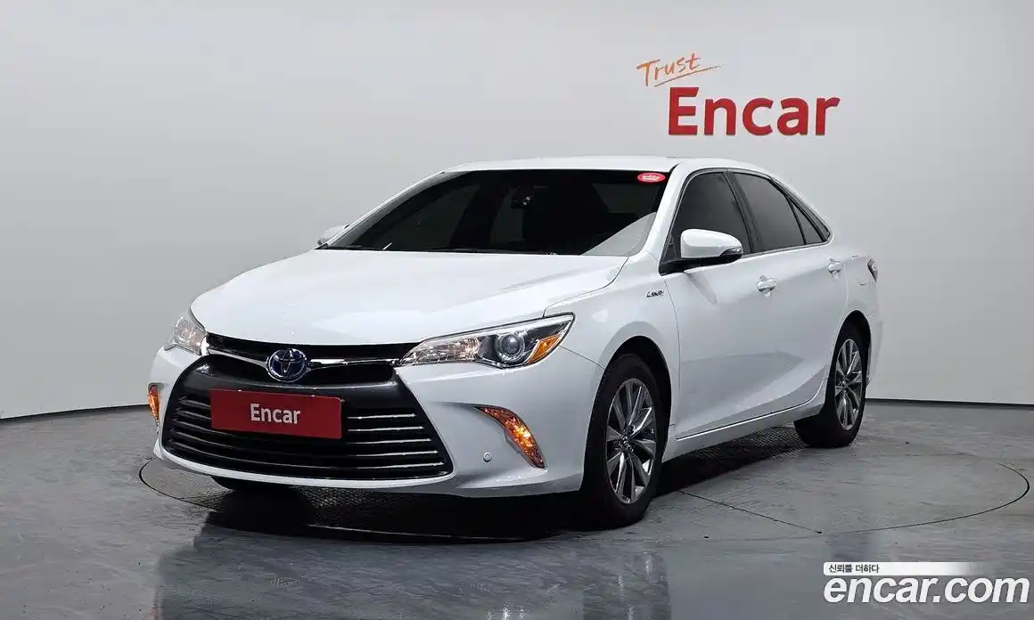 Toyota Camry 2016 2.5 Автомат в Москве № 190760, фото 14