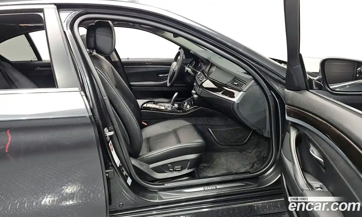 BMW 5-Series 2012 2.0 Автомат в Москве № 190941, фото 18