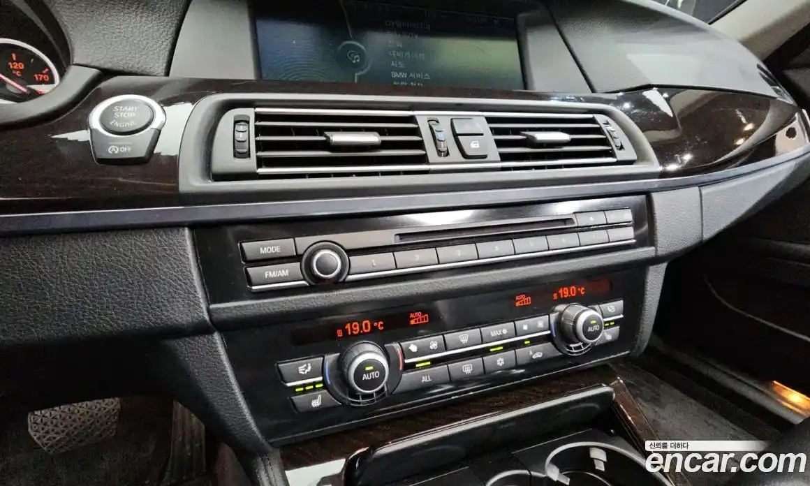 BMW 5-Series 2012 2.0 Автомат в Москве № 190941, фото 20