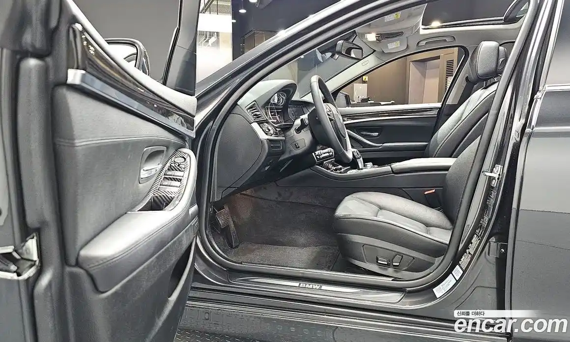 BMW 5-Series 2012 2.0 Автомат в Москве № 190941, фото 6