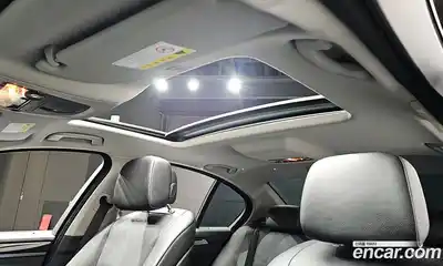 BMW 5-Series 2012 2.0 Автомат в Москве № 190941, миниатюра 9