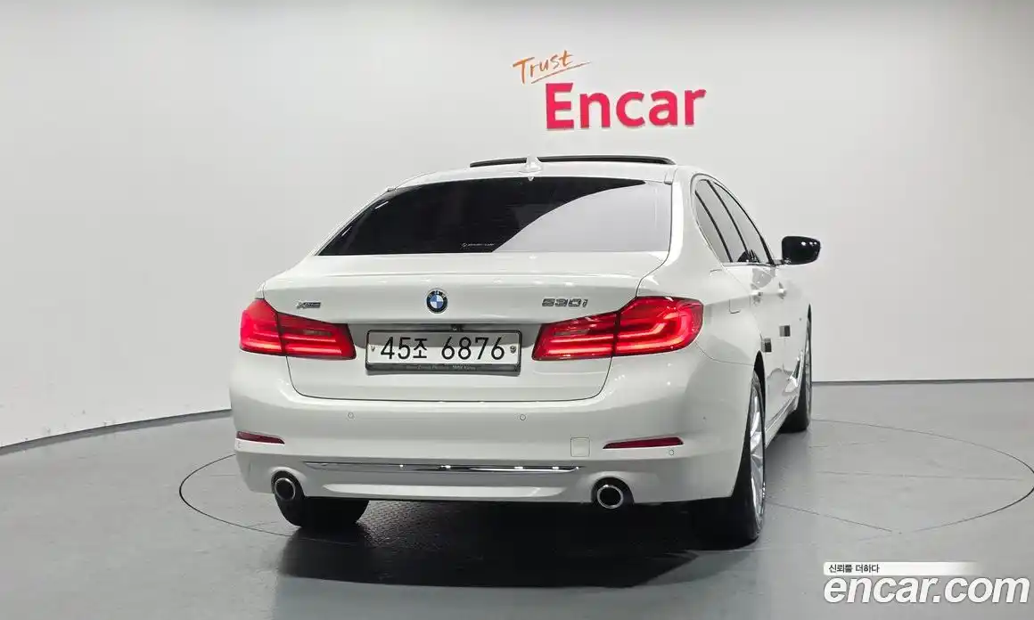 BMW 5-Series 2018 2.0 Автомат в Москве № 191528, фото 10