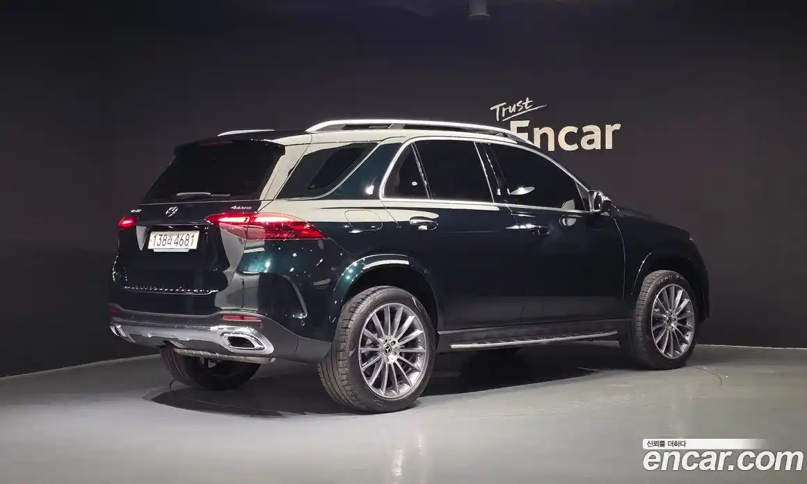 Mercedes-Benz GLE-Class 2024 3.0 Автомат в Москве № 193746, фото 17