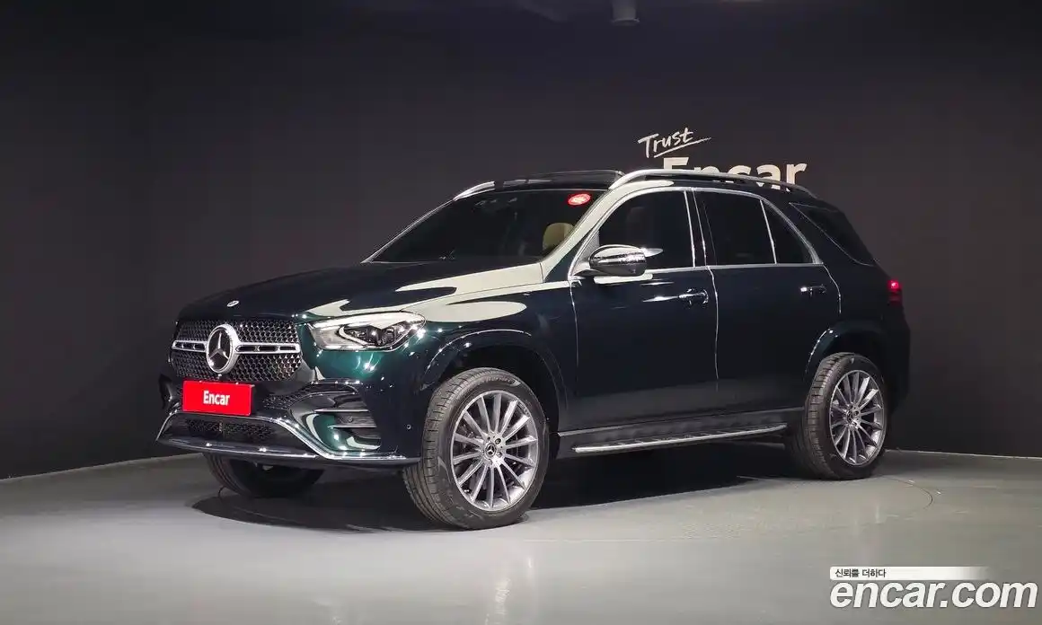 Mercedes-Benz GLE-Class 2024 3.0 Автомат в Москве № 193746, фото 6