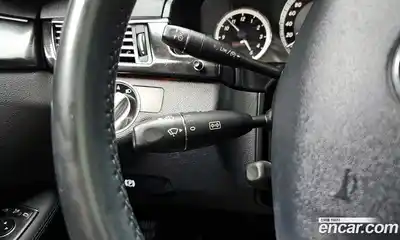 Mercedes-Benz E-Class 2010 1.8 Автомат в Москве № 194067, миниатюра 3