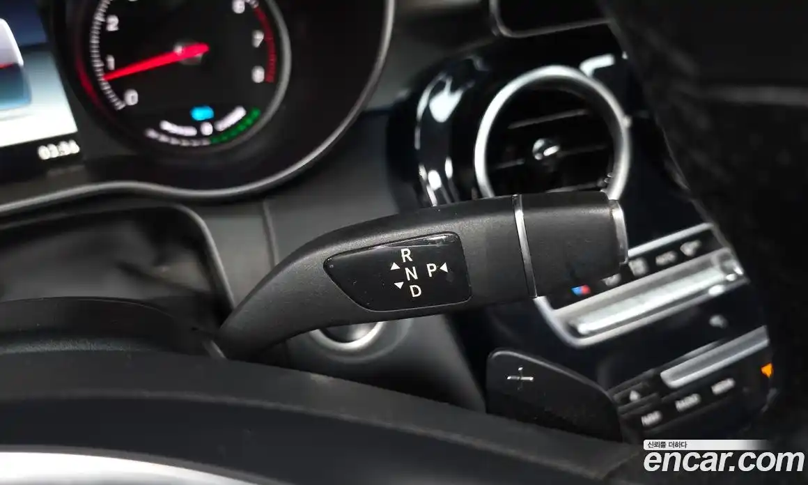 Mercedes-Benz GLC-Class 2019 2.0 Автомат в Москве № 194432, фото 17