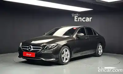 Mercedes-Benz E-Class 2017 1.9 Автомат в Москве № 194975, миниатюра 3