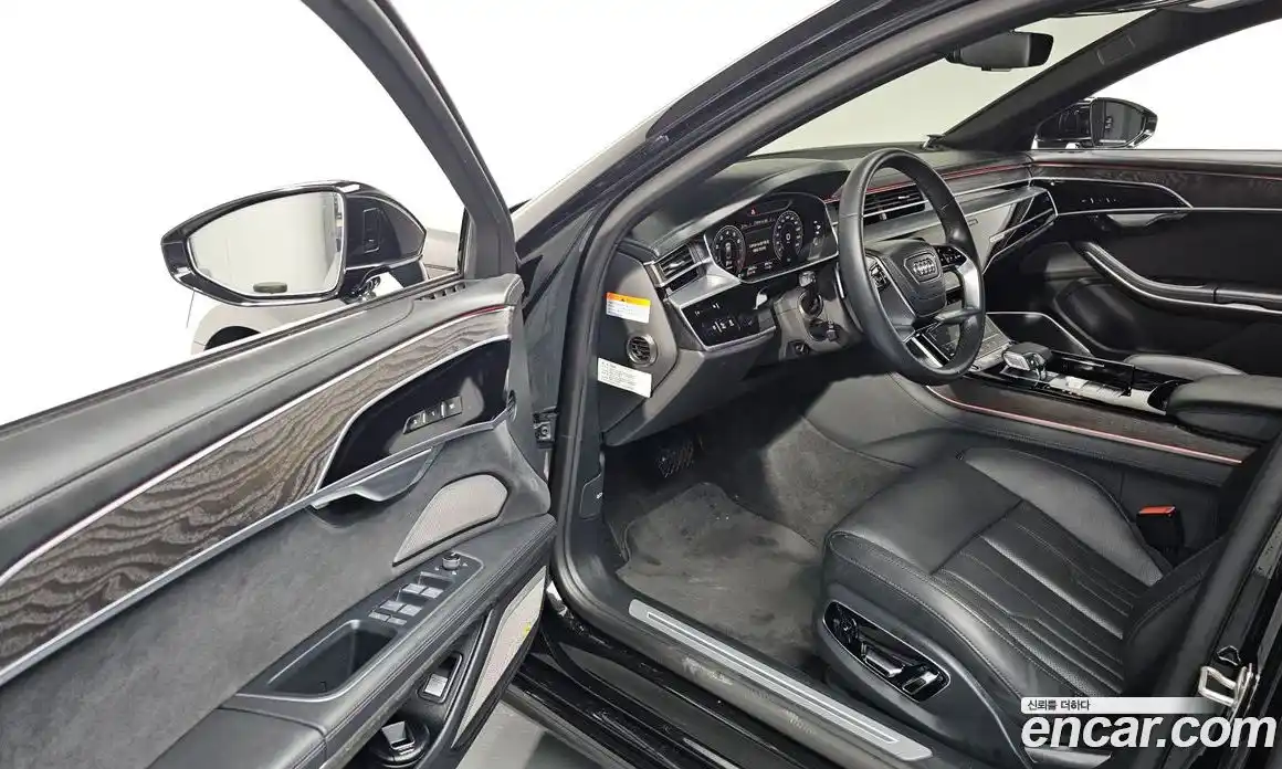 Audi A8 2023 3.0 Автомат в Москве № 196105, фото 16