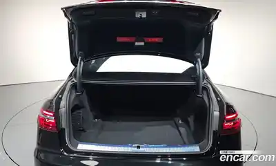 Audi A8 2023 3.0 Автомат в Москве № 196105, миниатюра 4