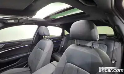 Audi A6 2021 2.0 Автомат в Москве № 196681, миниатюра 3