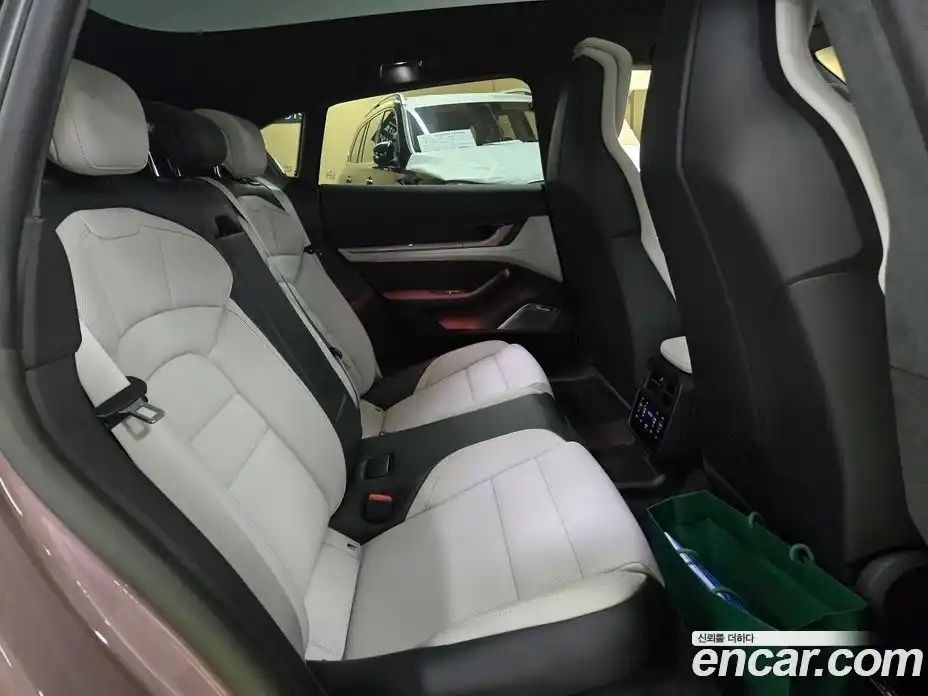 Porsche Taycan 2023 Автомат в Москве № 197778, фото 20