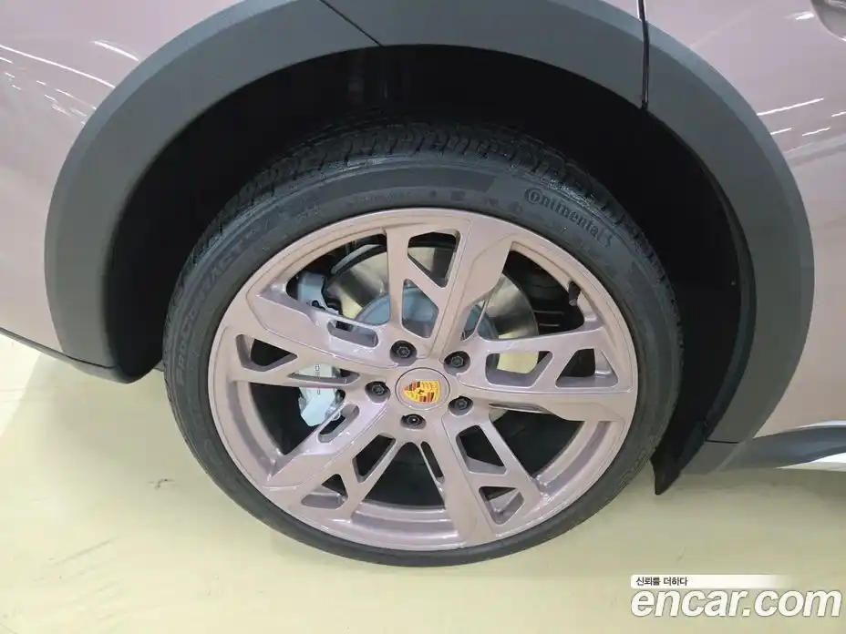 Porsche Taycan 2023 Автомат в Москве № 197778, фото 8