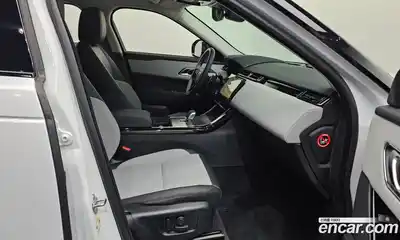 Land Rover Range-Rover Velar, 2025