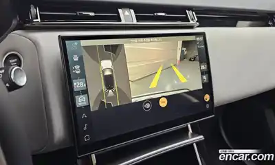 Land Rover Range-Rover Velar 2025 2.0 Автомат в Москве № 198064, миниатюра 9