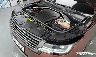 Land Rover Range-Rover 2024 4.4 Автомат в Москве № 198097, миниатюра 2