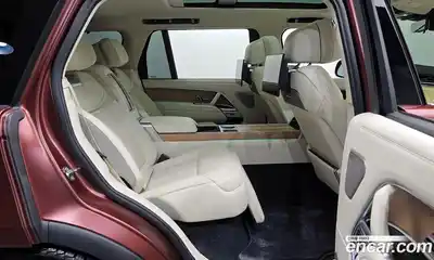 Land Rover Range-Rover 2024 4.4 Автомат в Москве № 198097, миниатюра 8