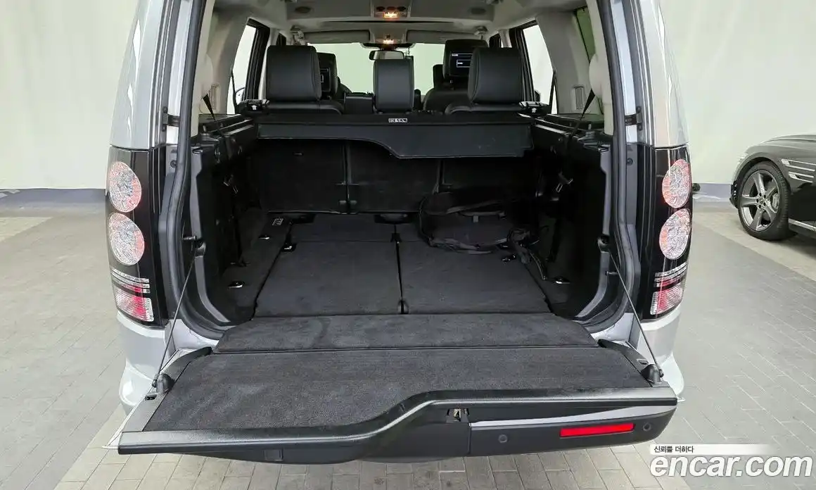 Land Rover Discovery 2016 3.0 Автомат в Москве № 198283, фото 12