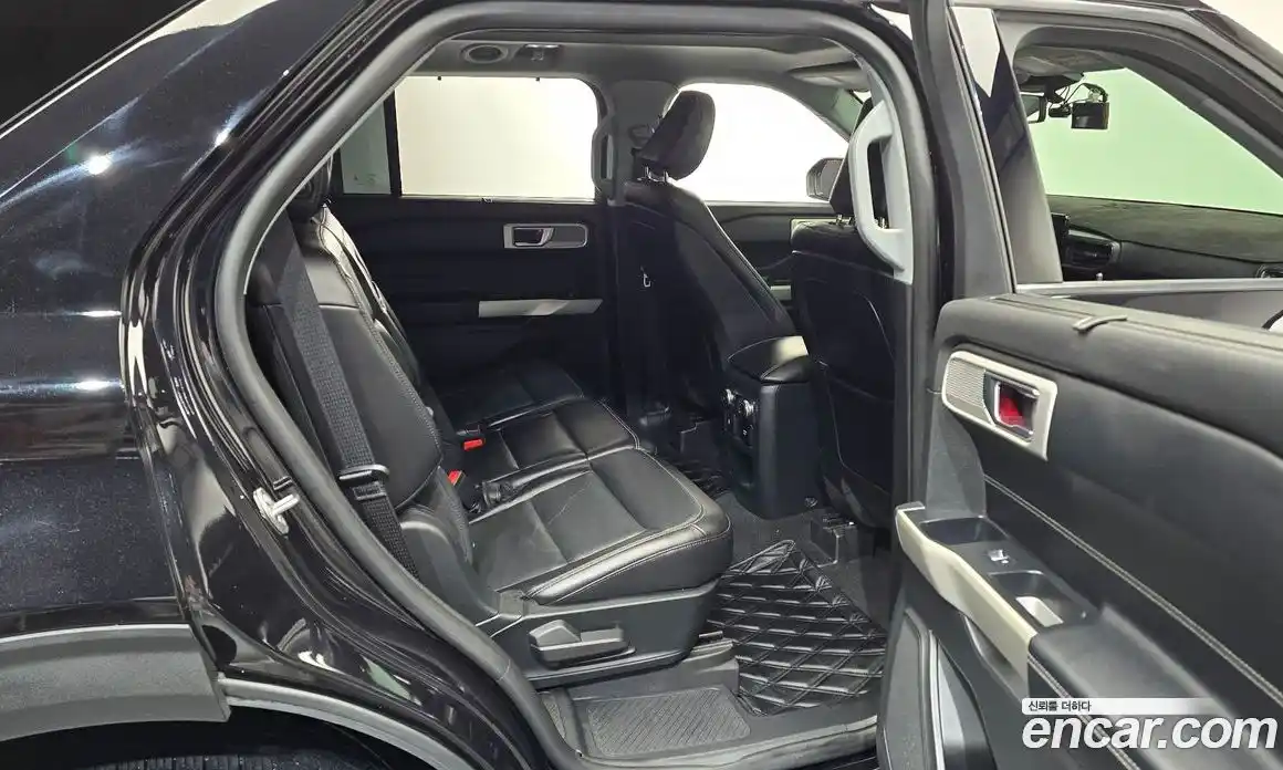 Ford Explorer 2020 2.3 Автомат в Москве № 199884, фото 18