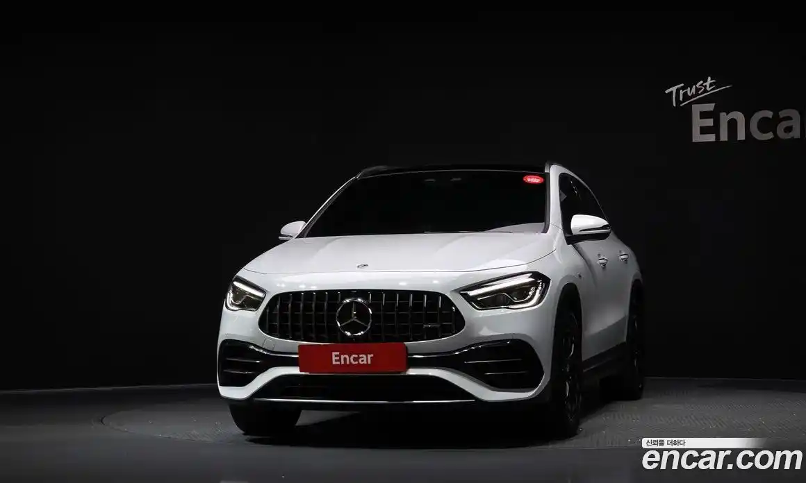 Mercedes-Benz GLA-Class 2023 2.0 Автомат в Москве № 200552, фото 12