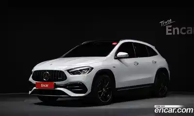 Mercedes-Benz GLA-Class 2023 2.0 Автомат в Москве № 200552, миниатюра 3