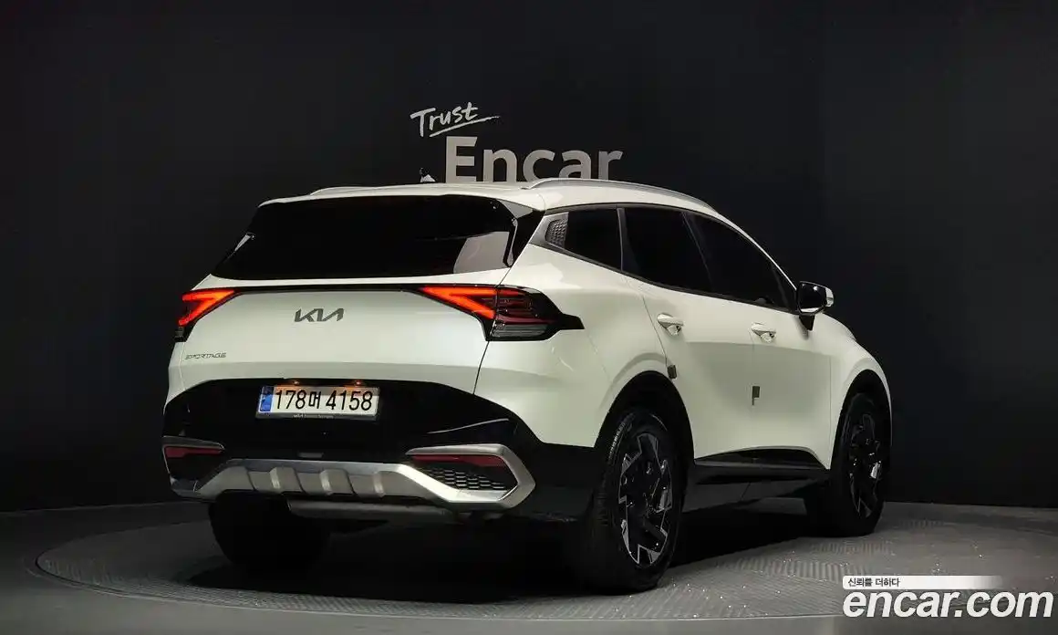 Kia Sportage 2024 1.6 Автомат в Москве № 20265, фото 3