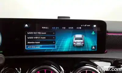 Mercedes-Benz A-Class 2022 2.0 Автомат в Москве № 203952, миниатюра 3