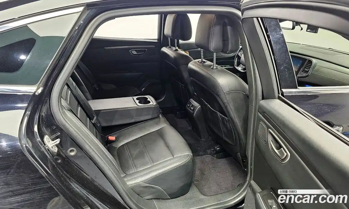 Renault SM6 2024 2.0 Автомат в Москве № 208395, фото 14